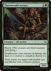 Thornweald Archer [Duel Decks: Nissa vs. Ob Nixilis] | RetroPlay Games