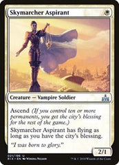 Skymarcher Aspirant [Rivals of Ixalan] | RetroPlay Games